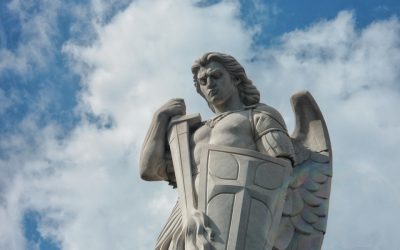 Channeled message from Archangel Michael: let me be your strength